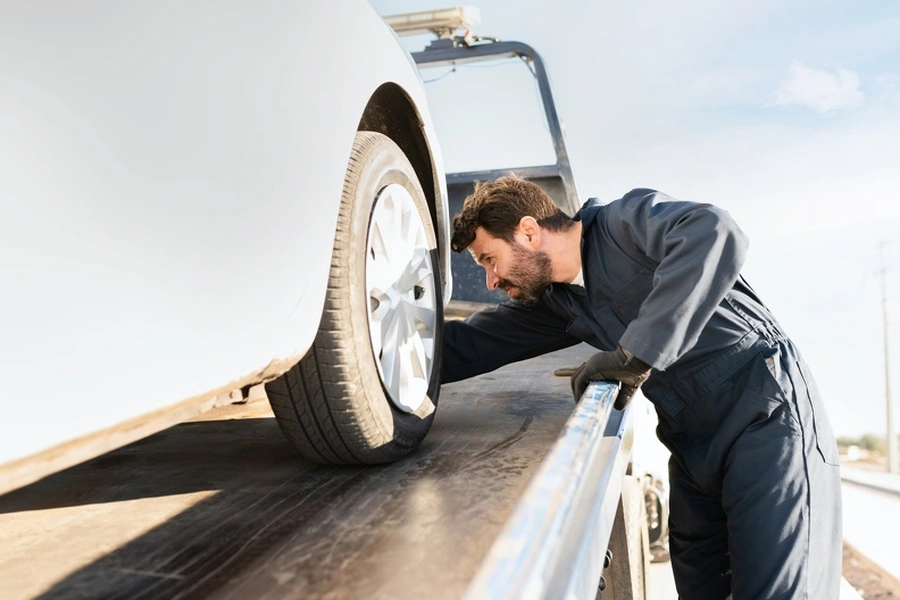 Experienced Vehicle Towing Stockton, CA