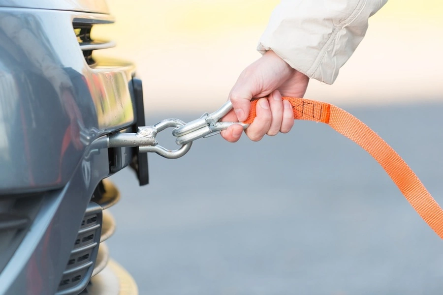 Understanding The Different Types Of Vehicle Towing in Stockton, CA