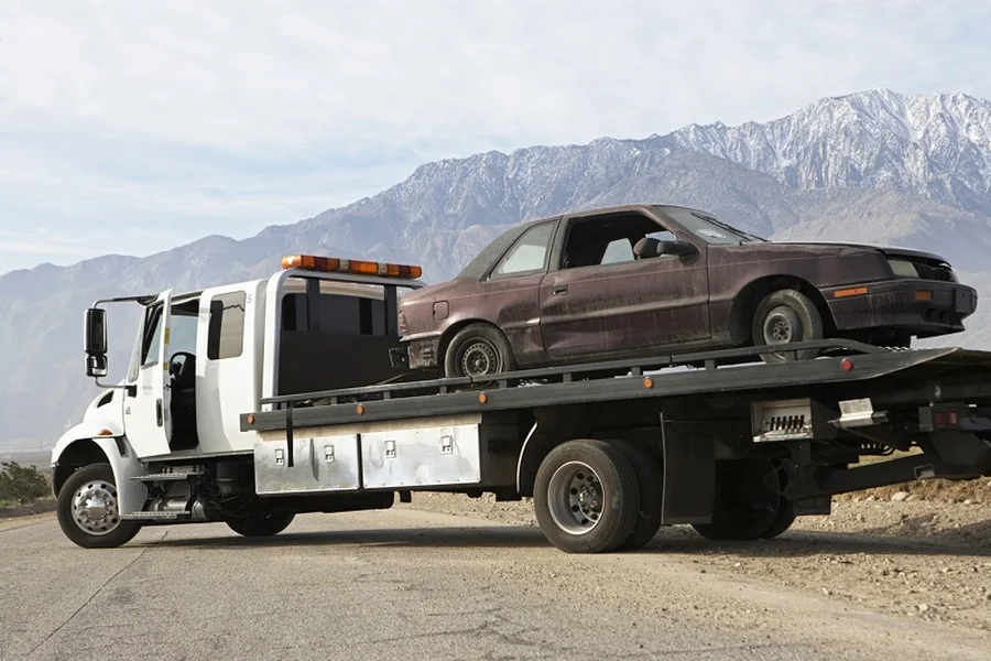 What To Do When Your Car Breaks Down And Needs Towing in Stockton, CA